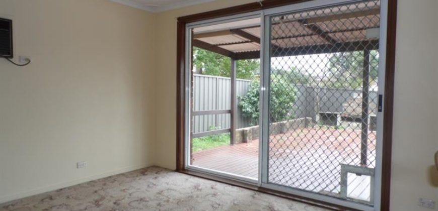 10 Richmond Cres, Campbelltown, NSW 2560