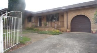 122 Prairie Vale Rd, Bossley Park, NSW 2176