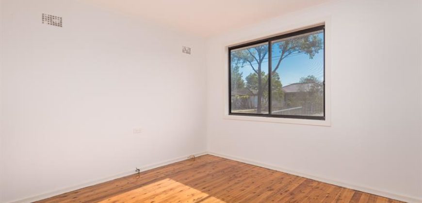 31 Glenwari St, Sadleir, NSW 2168