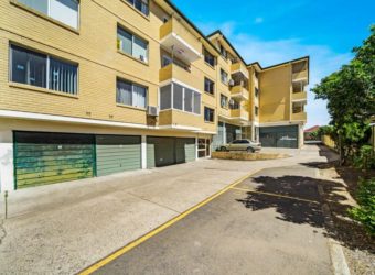 2/11 Gilbert St, Cabramatta, NSW 2166