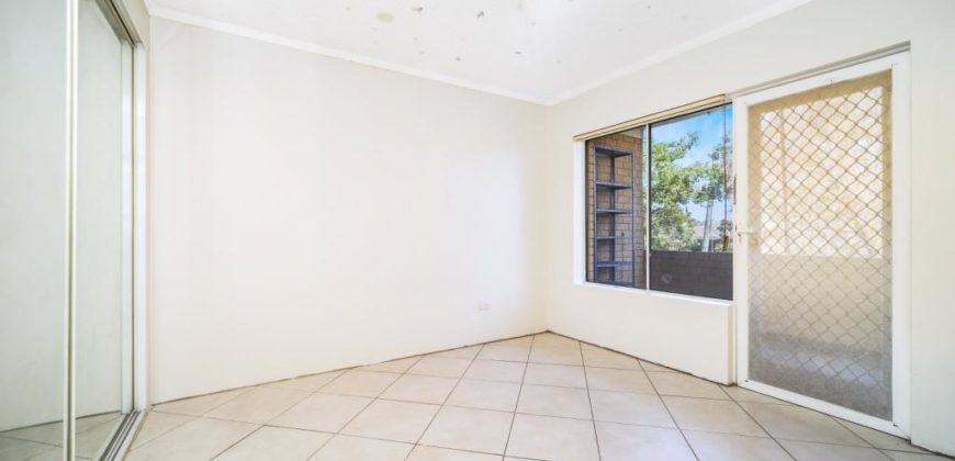 2/11 Gilbert St, Cabramatta, NSW 2166