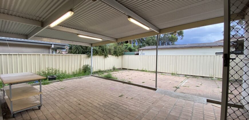 7 Ellis Parade, Yennora NSW 2161
